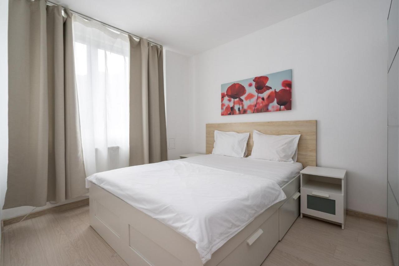 Balcescu No. 33 Apartment Bukares Bagian luar foto