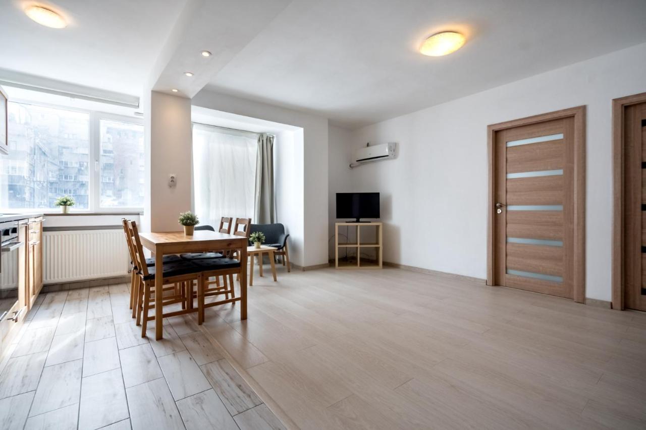 Balcescu No. 33 Apartment Bukares Bagian luar foto